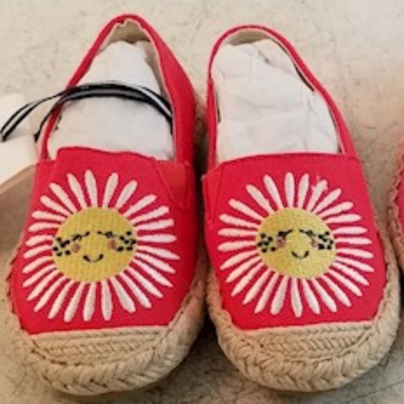 shelbury women's embroidered espadrilles